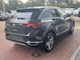Volkswagen T-Roc 1.5 TSI 150pk DSG Sport / Virtual Cockpit / LED / Navigatie / Parkeersensoren V+A / 18" LMV