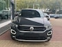 Volkswagen T-Roc 1.5 TSI 150pk DSG Sport / Virtual Cockpit / LED / Stoelverwarming Voorzijde / Parkeersensoren V+A / 18" LMV