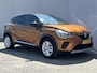 Renault Captur 1.0 TCe 100 Zen / Navigatie full map / Apple Carplay & Android Auto / Parkeersensoren achter / Keyless Entry & Start / Cruise- en Climate Control / Lage KM - stand