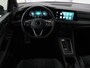 Volkswagen Golf 1.5 eTSI R-Line | Stoel & stuurverwarming | Camera | Sportstoelen | Sfeerverlichting | Digital Cockpit | Carplay | Adaptive cruise | Full LED