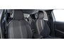 Peugeot 208 Allure | 16" Lichtmetalen velgen 'ELBORN' | Climate Control | Dashboard en deurpanelen in kunststof met carboneffect