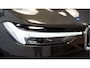 Volvo XC60 2.0 T6 AWD 250kW/340pk Aut8 Recharge Inscription Excl. Facelift! HARMAN/KARDON + PANORAMADAK + EL.TREKHAAK + HEAD-UP + ADAPT.CRUISE + STOEL-&STUURVERWARMING + CAMERA + PD-GLASS + GOOGLE DASH + KEYLESS ENTRY&GO + PARKSENSOREN + 19" LM-VELGEN!!