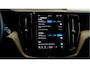 Volvo XC60 2.0 T6 AWD 250kW/340pk Aut8 Recharge Inscription Excl. Facelift! HARMAN/KARDON + PANORAMADAK + EL.TREKHAAK + HEAD-UP + ADAPT.CRUISE + STOEL-&STUURVERWARMING + CAMERA + PD-GLASS + GOOGLE DASH + KEYLESS ENTRY&GO + PARKSENSOREN + 19" LM-VELGEN!!