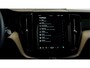 Volvo XC60 2.0 T6 AWD 250kW/340pk Aut8 Recharge Inscription Excl. Facelift! HARMAN/KARDON + PANORAMADAK + EL.TREKHAAK + HEAD-UP + ADAPT.CRUISE + STOEL-&STUURVERWARMING + CAMERA + PD-GLASS + GOOGLE DASH + KEYLESS ENTRY&GO + PARKSENSOREN + 19" LM-VELGEN!!