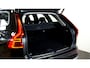 Volvo XC60 2.0 T6 AWD 250kW/340pk Aut8 Recharge Inscription Excl. Facelift! HARMAN/KARDON + PANORAMADAK + EL.TREKHAAK + HEAD-UP + ADAPT.CRUISE + STOEL-&STUURVERWARMING + CAMERA + PD-GLASS + GOOGLE DASH + KEYLESS ENTRY&GO + PARKSENSOREN + 19" LM-VELGEN!!