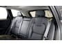 Volvo XC60 2.0 T6 AWD 250kW/340pk Aut8 Recharge Inscription Excl. Facelift! HARMAN/KARDON + PANORAMADAK + EL.TREKHAAK + HEAD-UP + ADAPT.CRUISE + STOEL-&STUURVERWARMING + CAMERA + PD-GLASS + GOOGLE DASH + KEYLESS ENTRY&GO + PARKSENSOREN + 19" LM-VELGEN!!