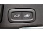 Volvo XC60 2.0 T6 AWD 250kW/340pk Aut8 Recharge Inscription Excl. Facelift! HARMAN/KARDON + PANORAMADAK + EL.TREKHAAK + HEAD-UP + ADAPT.CRUISE + STOEL-&STUURVERWARMING + CAMERA + PD-GLASS + GOOGLE DASH + KEYLESS ENTRY&GO + PARKSENSOREN + 19" LM-VELGEN!!