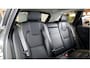Volvo XC60 2.0 T6 AWD 250kW/340pk Aut8 Recharge Inscription Excl. Facelift! HARMAN/KARDON + PANORAMADAK + EL.TREKHAAK + HEAD-UP + ADAPT.CRUISE + STOEL-&STUURVERWARMING + CAMERA + PD-GLASS + GOOGLE DASH + KEYLESS ENTRY&GO + PARKSENSOREN + 19" LM-VELGEN!!