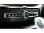 Volvo XC60 2.0 T6 AWD 250kW/340pk Aut8 Recharge Inscription Excl. Facelift! HARMAN/KARDON + PANORAMADAK + EL.TREKHAAK + HEAD-UP + ADAPT.CRUISE + STOEL-&STUURVERWARMING + CAMERA + PD-GLASS + GOOGLE DASH + KEYLESS ENTRY&GO + PARKSENSOREN + 19" LM-VELGEN!!