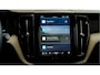 Volvo XC60 2.0 T6 AWD 250kW/340pk Aut8 Recharge Inscription Excl. Facelift! HARMAN/KARDON + PANORAMADAK + EL.TREKHAAK + HEAD-UP + ADAPT.CRUISE + STOEL-&STUURVERWARMING + CAMERA + PD-GLASS + GOOGLE DASH + KEYLESS ENTRY&GO + PARKSENSOREN + 19" LM-VELGEN!!