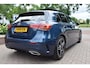 Mercedes-Benz A-klasse 180 Business Solution AMG AUTOM/PANO DAK/CRUISE/XENON/NL-AUTO/NAVI/CAMERA/CARPLAY/PDC V+A/18"/STOEL VERW