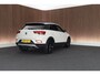 Volkswagen T-Roc 1.5 TSI 150pk DSG Style Trekhaak Camera Panoramadak IQ.Light Stoelverwarming Carplay