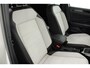 Volkswagen T-Roc 1.5 TSI 150pk DSG Style Trekhaak Camera Panoramadak IQ.Light Stoelverwarming Carplay