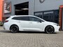 Toyota Corolla Touring Sports 2.0 Hybrid GR SPORT PLUS / Apple Carplay / Android Auto / Schuif Kanteldak / Stoel & Stuurverwarming /