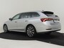 Skoda Octavia Combi 1.4 TSI iV PHEV Style 204pk | Elektrische stoelen met geheugen | Camera achter | Led koplampen | Stoelverwarming | 18"LMV l Cruise control | Navigatie via app connect |