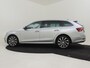 Skoda Octavia Combi 1.4 TSI iV PHEV Style 204pk | Elektrische stoelen met geheugen | Camera achter | Led koplampen | Stoelverwarming | 18"LMV l Cruise control | Navigatie via app connect |