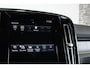 Volvo XC40 B4 Inscription | Electrische bedienbare voorstoelen | Stoelverwarming | 360° parkeercamera | Adaptive cruise control | Exterieur Stylingkit | BLIS | Volvo on Call | Parkeerverwarming | Parkeersensoren voor + achter |