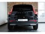 Volvo XC40 B4 Inscription | Verwarmbare voorstoelen en achterbank | Verwarmbaar stuurwiel | 360° parkeercamera | Adaptive cruise control | Premium audio | BLIS | Volvo on Call | Parkeerverwarming | Parkeersensoren voor + achter |