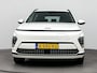 Hyundai Kona Electric COMFORT LIMITED 65.4 kWh | OUTLETDEAL! | SoH 99%! | WARMTEPOMP | 514 km RANGE! | CLIMA | CRUISE | CAMERA | 19'' LM VELGEN | FABRIEKSGARANTIE GELDIG T/M 1-2029! |