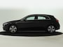 Mercedes-Benz A-klasse 250 e Business Solution Luxury Limited | Trekhaak | Sfeerverlichting | Inclusief 24 maanden MB Certified garantie voor Europa.