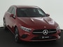 Mercedes-Benz A-klasse 250 e Plug-In Hybride | Trekhaak | Draadloos oplaadsysteem voor mobiele eindapparaten |  Dodehoekassistent | Extra USB-poorten | Parkeerpakket met achteruitrijcamera | Sfeerverlichting |