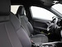 Audi A3 Sportback 30 TFSI S edition | S-line l MMI navigatie plus MMI touch l Apple Carplay | Android Auto l Climate Control l Ledkoplampen l Lichtpakket ambient lighting l Sportonderstel l Dimbare binnenspiegel l Parkeerhulp achter l Licht- en regensensor l Ledachterlichten dynam. knipp. l Audi virtual cockpit plus l