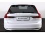 Volvo V90 T6 AWD Inscription - IntelliSafe Assist & Surround - Harman/Kardon audio - Adaptieve LED koplampen - Parkeercamera achter - Verwarmde voorstoelen, stuur & achterbank - Parkeersensoren voor & achter - Elektr. bedienb. voorstoelen met geheugen - Standkachel - Extra getint glas - Elektr. inklapbare trekhaak - 19' LMV