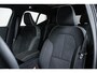 Volvo XC40 T4 Recharge Inscription | 360° Parkeercamera | Semi Elektrische Wegklapbare trekhaak | 4-Seizoenenbanden | Draadloze telefoonlader | Panoramadak | Harman Kardon Premium Audio | Stoel en Stuurwielverwarming | Parkeersensoren voor + achter | Parkeerverwarming | Adaptive Cruise Control |
