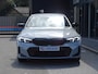BMW 3-Serie 330e M Sportpakket Shadow-line Sportstoelen Wildscreen Cockpit Plus 19"LM Velgen