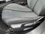 Peugeot 2008 1.2 Hybrid 145 PK Allure € 5500,- DEMO VOORDEEL| Automaat | 2025 Auto | Navigatie via Telefoon | Grip Control met All Season Banden | Adaptieve Cruise Control | 360 Graden Camera | Parkeersensoren V+A | Hoge Zitpositie | Hybride Elektrisch rijden met Automaat | Climate Control | Stoelverwarming | LED Verlichting | 17" Lichtmetalen Velgen |
