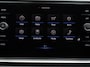 Volkswagen T-Roc 1.5 TSI 150pk Automaat Style | Navigatie | Climate Control | Adaptieve Cruise Control | Electrisch bedienbare achterklep | Camera | Parkeersensoren Voor en Achter | Verwarmbare voorstoelen
