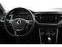 Volkswagen T-Roc 1.5 TSI 150pk Automaat Style | Navigatie | Climate Control | Adaptieve Cruise Control | Electrisch bedienbare achterklep | Camera | Parkeersensoren Voor en Achter | Verwarmbare voorstoelen