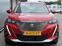 Peugeot 2008 BWJ 2022 1.2 131 PK Allure HALF LEDER | CAMERA 360 | CLIMA | NAVI | CRUISE | BLUETOOTH | APPLE CARP. | ANDROID AUT. | LMV 17 INCH | ISOFIX | PRIV. GLAS | MULTIFUNCT. STUUR