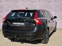 Volvo V60 1.5 T2 Polar+ Dynamic | Stoelverwarming | Parkeercamera | Parkeersensoren V+A | Trekhaak | Leder | Regensensor |