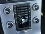 Volvo V60 1.5 T2 Polar+ Dynamic | Stoelverwarming | Parkeercamera | Parkeersensoren V+A | Trekhaak | Leder | Regensensor |