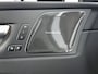 Volvo XC60 T8 Aut. Plug-in hybrid AWD Ultra Bright | Panoramadak | Luchtvering | 360° camera | Harman Kardon | Trekhaak