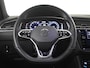 Volkswagen Tiguan 1.5 TSI R-Line Business 150pk DSG/Automaat | Elektr. Trekhaak | Navigatie | Adaptief cruise control | Keyless | Matrix Led | App connect | Parkeersensoren v+a | 19" LMV