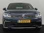 Volkswagen Tiguan 1.5 TSI R-Line Business 150pk DSG/Automaat | Elektr. Trekhaak | Navigatie | Adaptief cruise control | Keyless | Matrix Led | App connect | Parkeersensoren v+a | 19" LMV