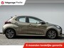 Toyota Yaris 1.5 Hybrid Aut. Dynamic Adapt. cruise/ Camera/ DAB+/ Tel. bluetooth/ Lmv/