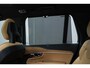 Volvo XC90 T8 Twin Engine AWD Inscription Intro Edition | Verwarmbare voorstoelen | Verwarmbaar stuurwiel | Verwarmbare achterbank | Premium audio | Panoramadak | Rondom zichtcamera | 20 inch Lichtmetalen velgen