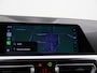 BMW 3-Serie Touring 318i AUT. M-SPORT DRAVITGRAU + SPORTSTOELEN | CAMERA | MEMORY | HIFI | SFEERVERLICHTING | CARPLAY