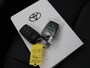 Toyota Corolla Cross Hybrid 140 Executive (Style + Premium Pack) | Navigatie | Panoramadak | Leder |