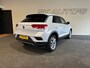 Volkswagen T-Roc 1.0 TSI STYLE STOELV LM VELGEN PDC ISOFIX 6BAK ALL-IN!