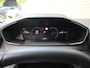 Peugeot 208 Allure 100pk Hybrid | Navigatie | All-seasons | Parkeersensoren voor & achter