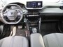 Peugeot 208 Allure 100pk Hybrid | Navigatie | All-seasons | Parkeersensoren voor & achter