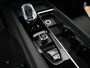 Volvo XC60 2.0 T6 Plug-in hybrid AWD Ultra Dark | Luchtvering | Bowers & Wilkins | Massage | Nappa | Stoelventilatie | 22" | 360° | Panoramadak .