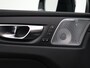 Volvo XC60 2.0 T6 Plug-in hybrid AWD Ultra Dark | Luchtvering | Bowers & Wilkins | Massage | Nappa | Stoelventilatie | 22" | 360° | Panoramadak .