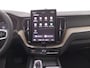 Volvo XC60 2.0 T6 Plug-in hybrid AWD Ultra Dark | Luchtvering | Bowers & Wilkins | Massage | Nappa | Stoelventilatie | 22" | 360° | Panoramadak .