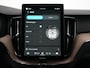 Volvo XC60 2.0 T6 Plug-in hybrid AWD Ultra Dark | Luchtvering | Bowers & Wilkins | Massage | Nappa | Stoelventilatie | 22" | 360° | Panoramadak .