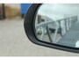 Mercedes-Benz B-klasse 180 Business Solution AMG Night pakket/Panoramadak/Navigatie/Apple carplay/Achteruitrijcamera/Parkeersensoren rondom/Dodehoek detectie/Cruise control/DAB/18'' Lichtmetalen velgen.